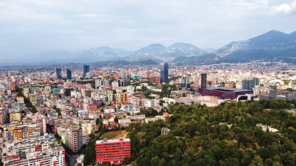 Kulla me e larte ne Tirane me 65 kate, KKT kalon lejet per disa projekte te tjera shumekateshe